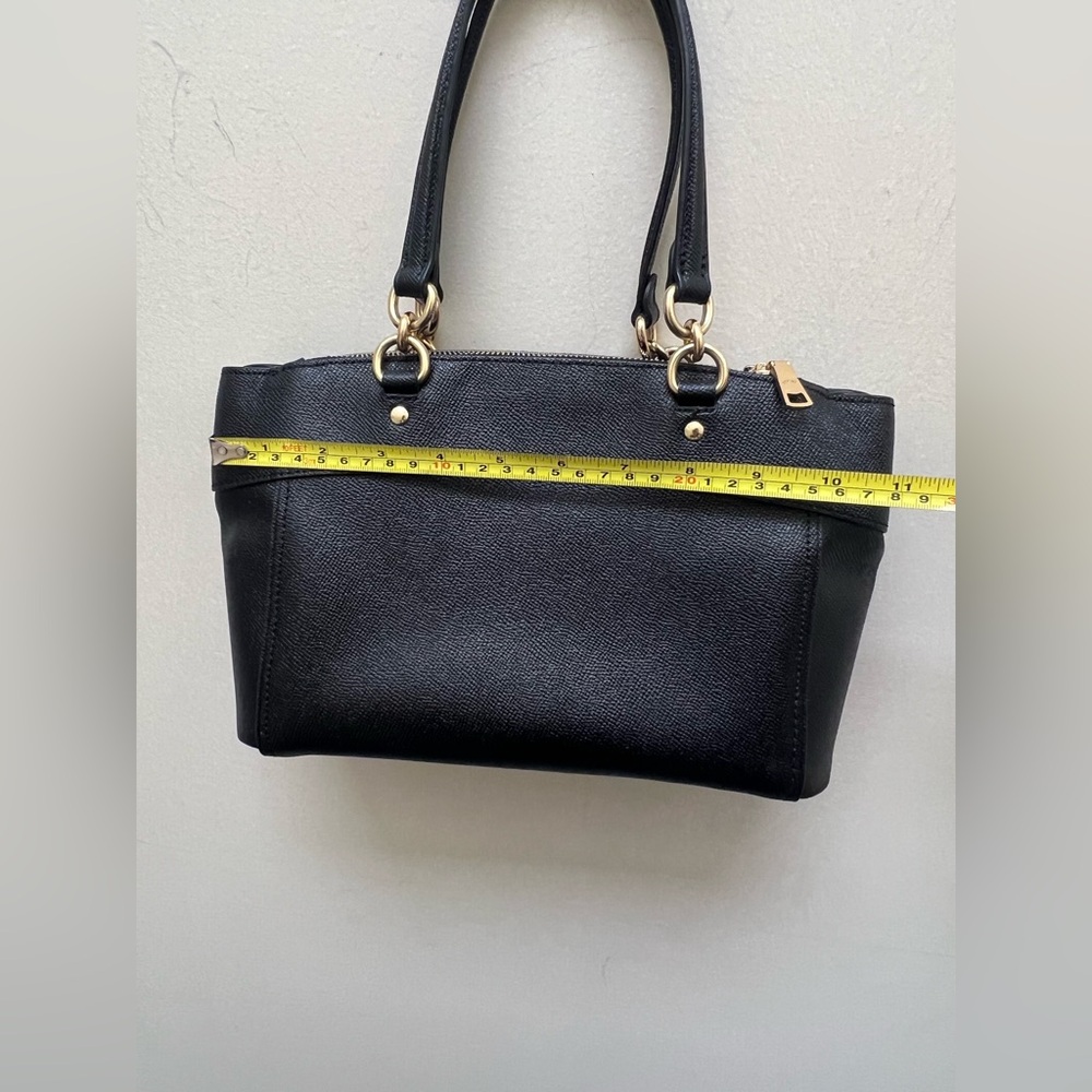Coach Black Leather hand Bag - EXCELLENT CONDITION! - Picture 6 of 7